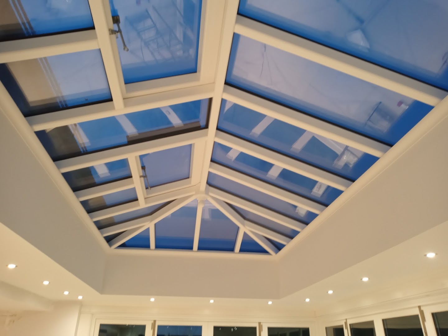 Chris Green Painter & Decorator — Photos 7